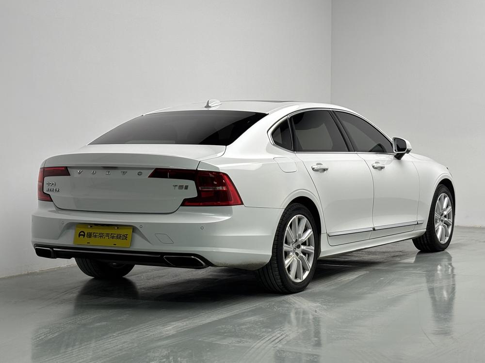 Volvo Volvo S90