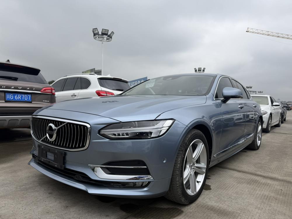 Volvo Volvo S90