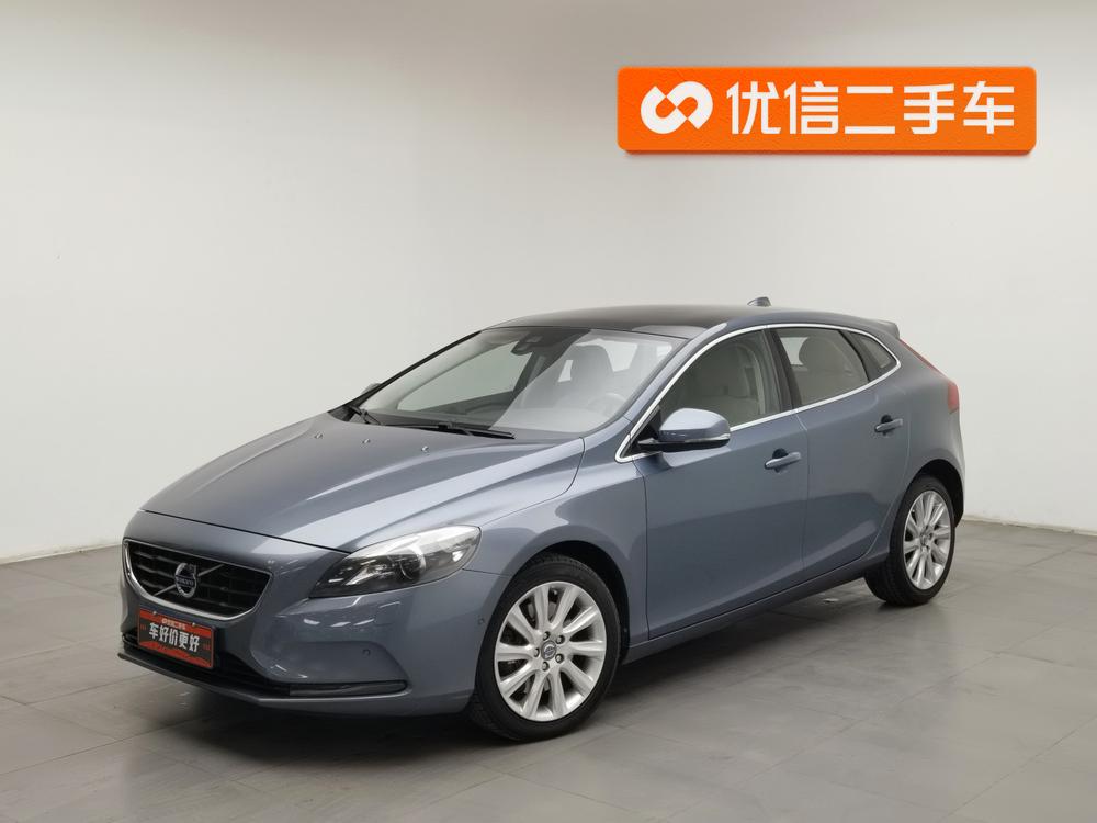 Volvo Volvo V40