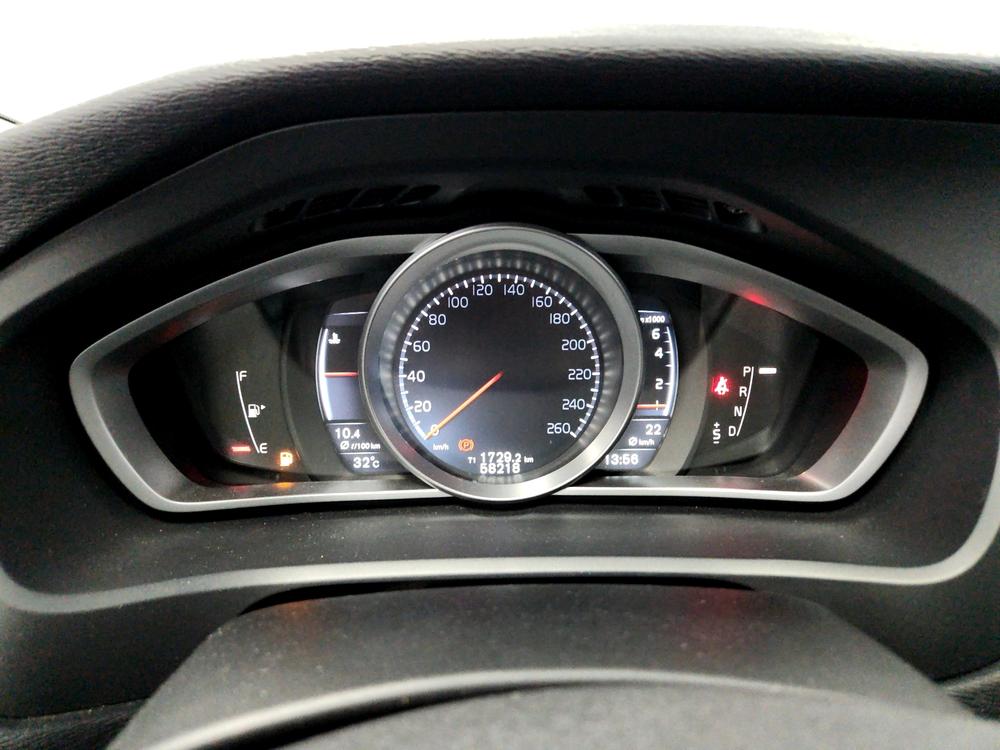Volvo Volvo V40