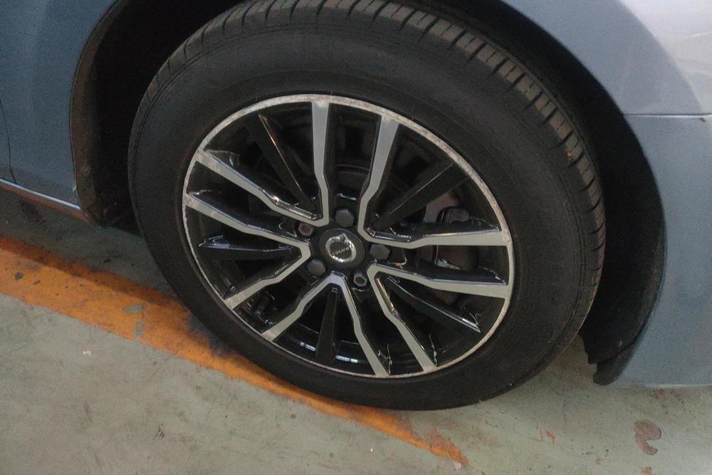 Volvo Volvo V40