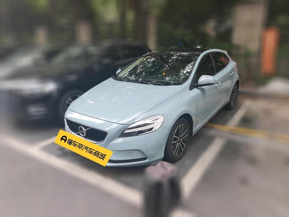 Volvo Volvo V40