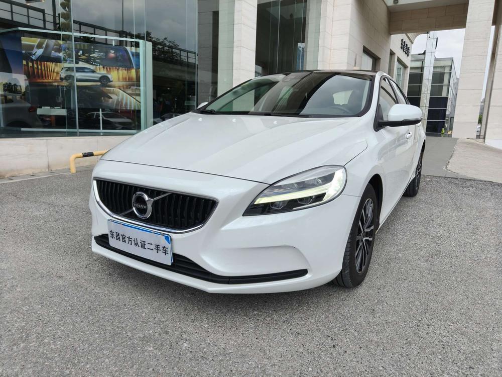 Volvo Volvo V40
