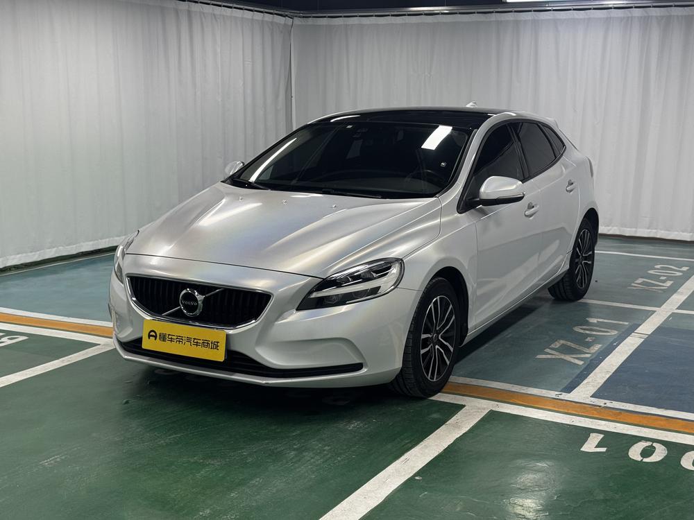 Volvo Volvo V40