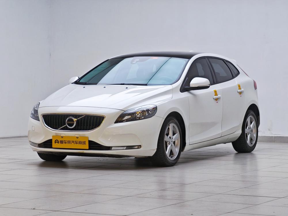 Volvo Volvo V40