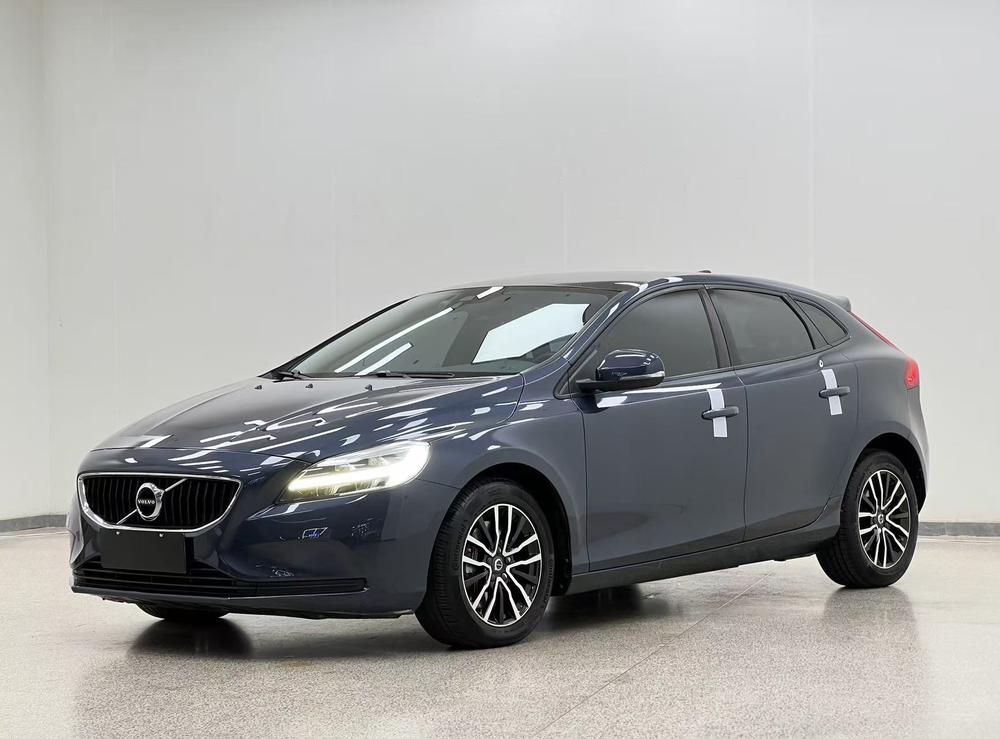 Volvo Volvo V40