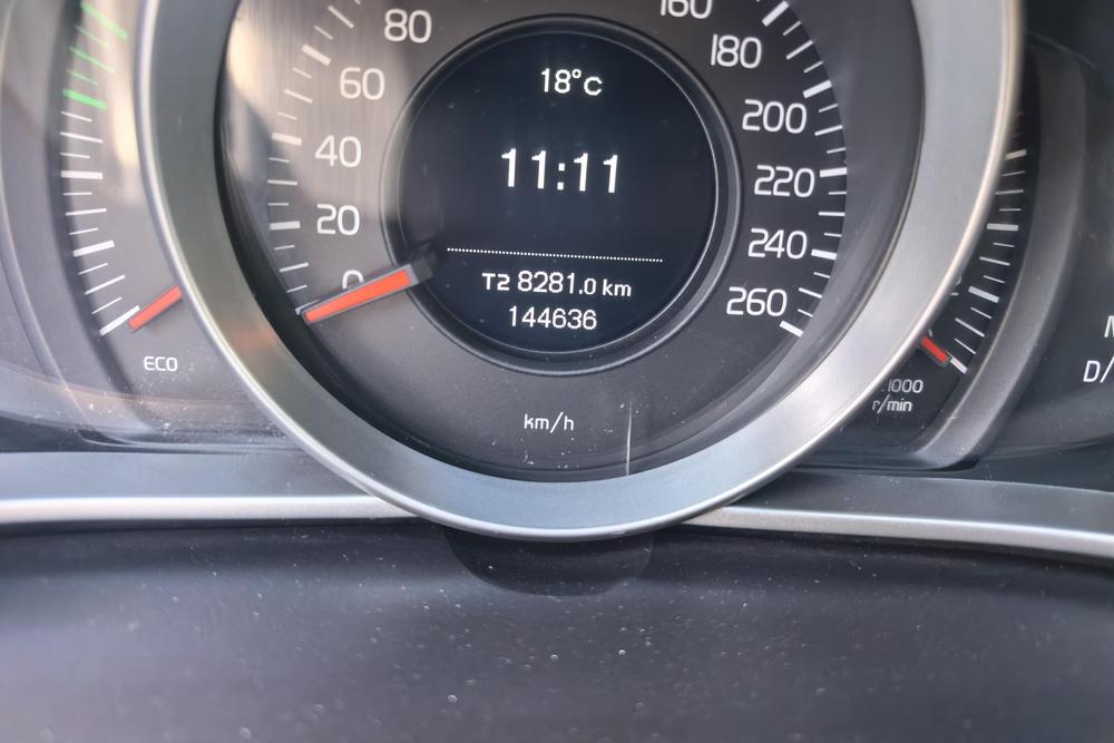 Volvo Volvo V40