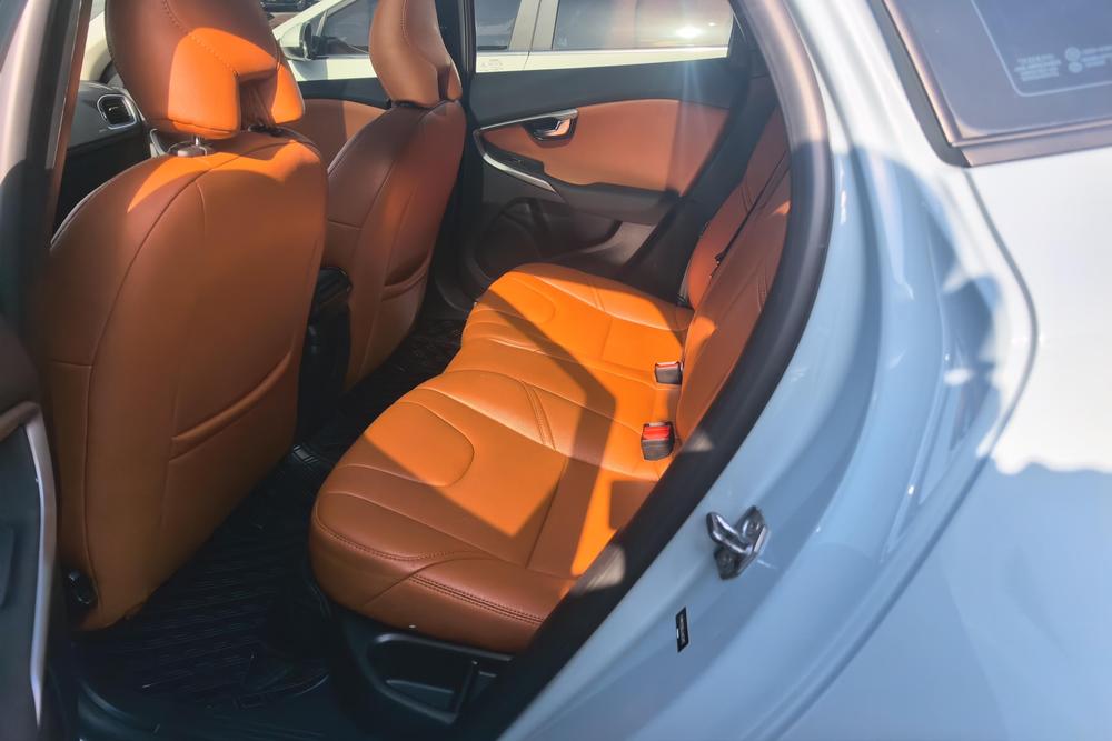 Volvo Volvo V40