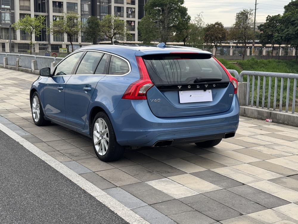 Volvo Volvo V60