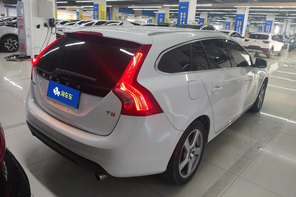 Volvo Volvo V60