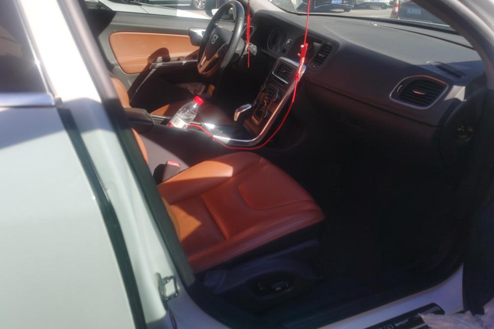 Volvo Volvo V60