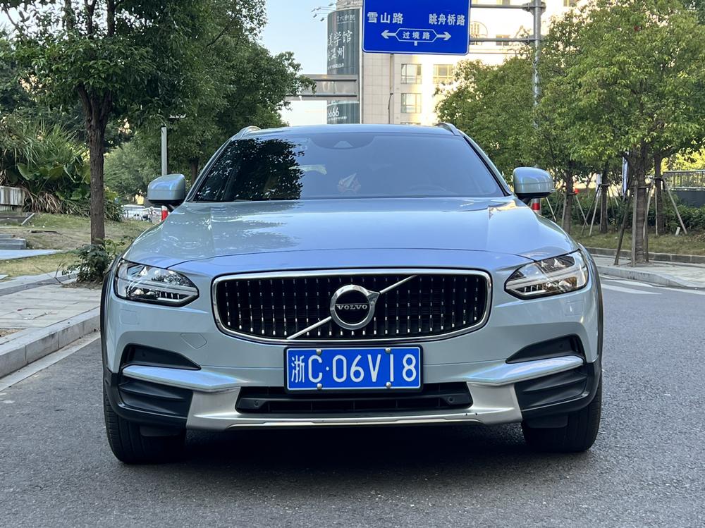 Volvo Volvo V90