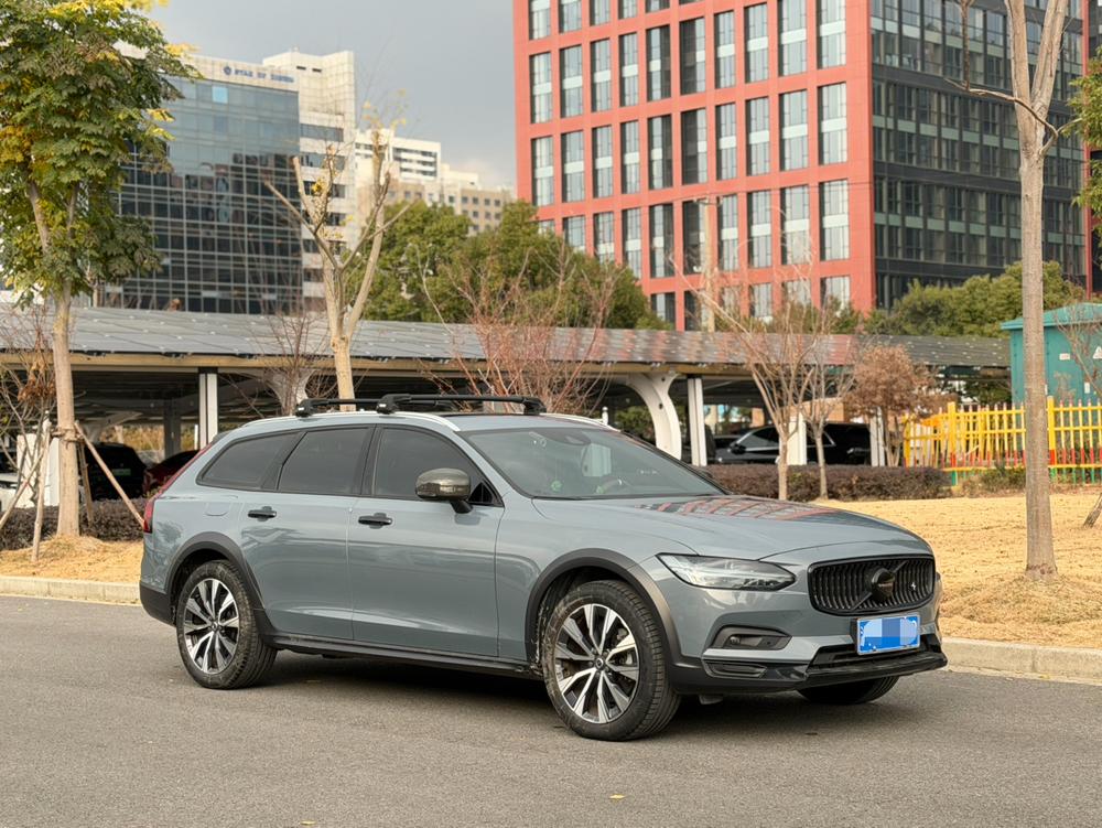 Volvo Volvo V90