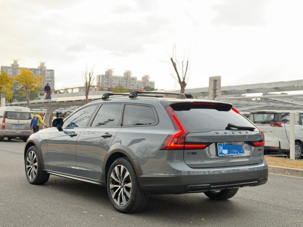 Volvo Volvo V90