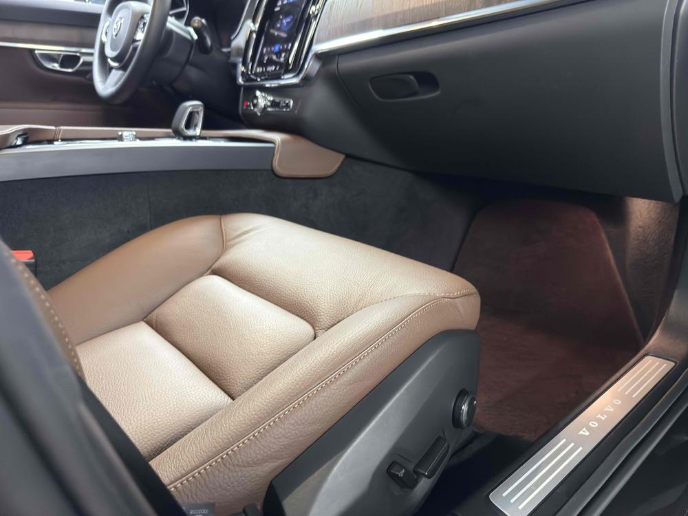 Volvo Volvo V90