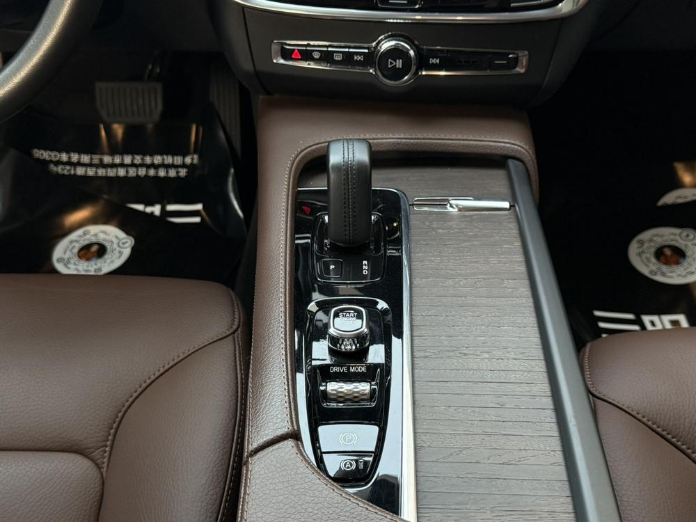 Volvo Volvo V90