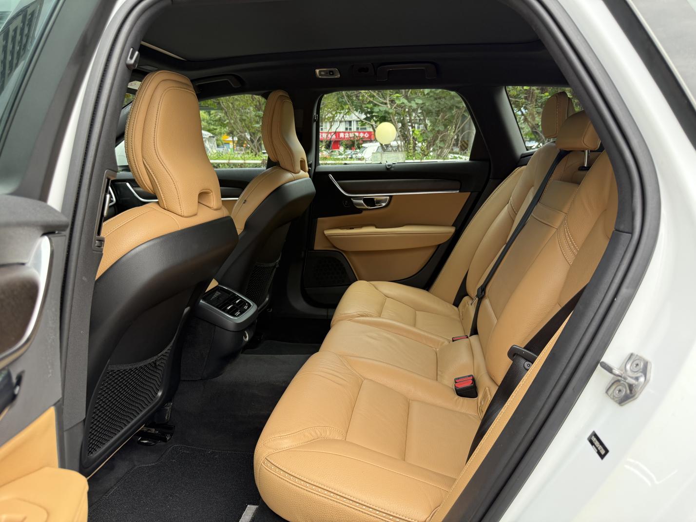 Volvo Volvo V90
