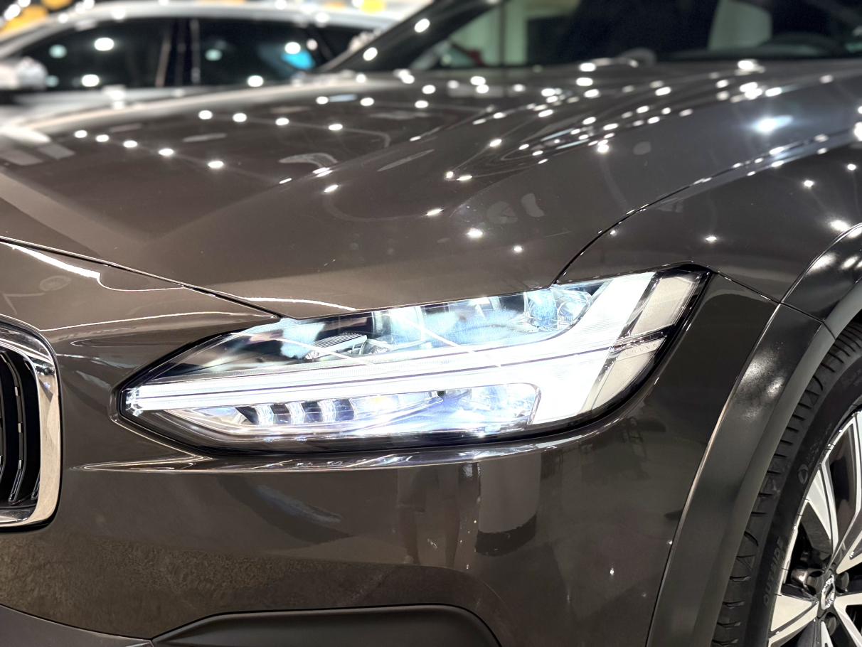 Volvo Volvo V90