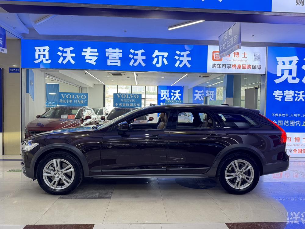 Volvo Volvo V90