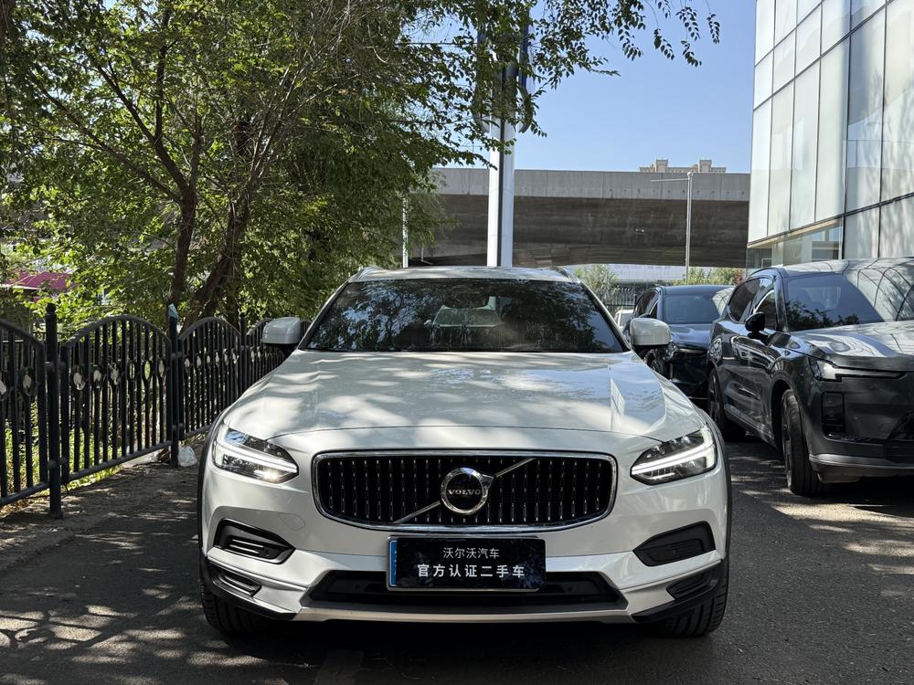 Volvo Volvo V90