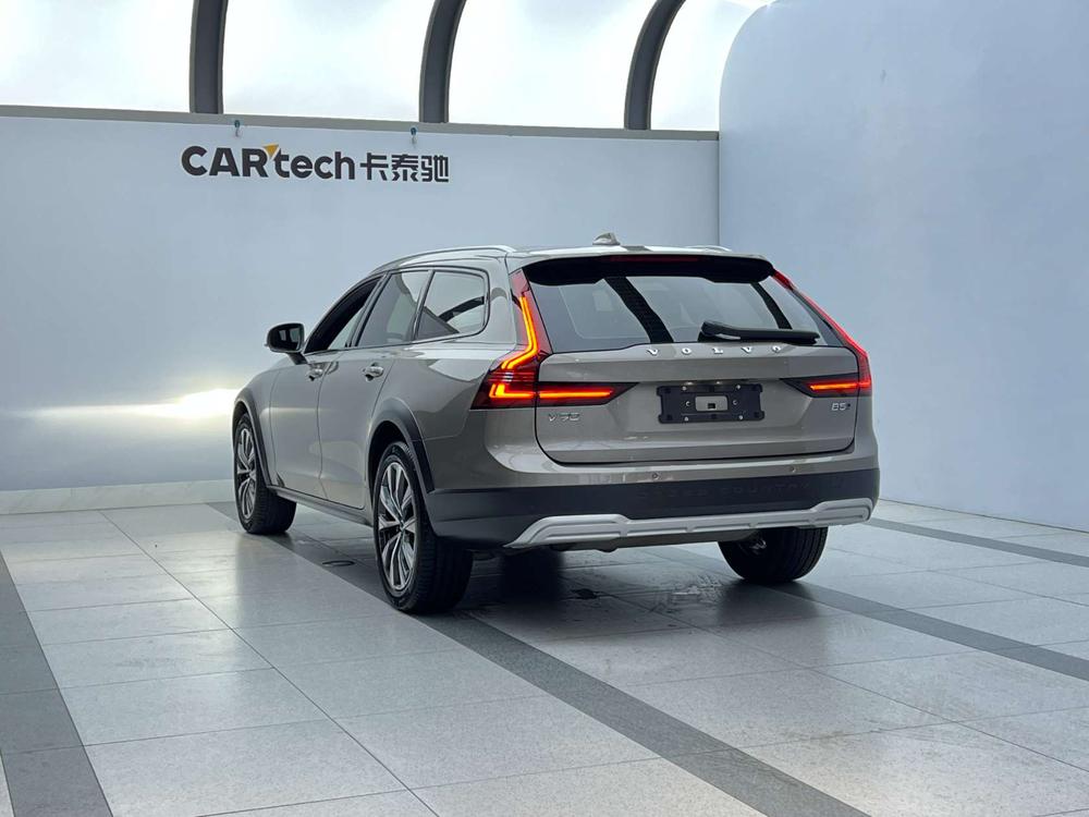 Volvo Volvo V90