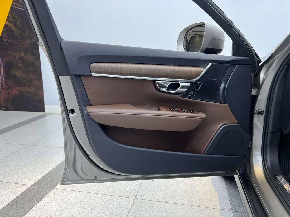 Volvo Volvo V90