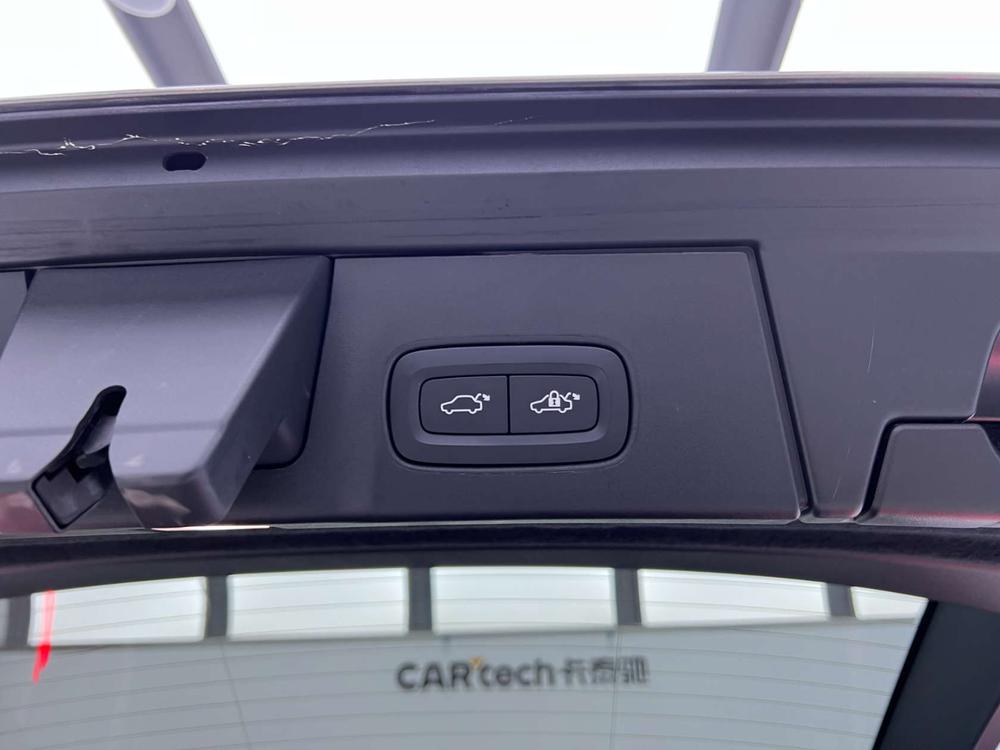 Volvo Volvo V90