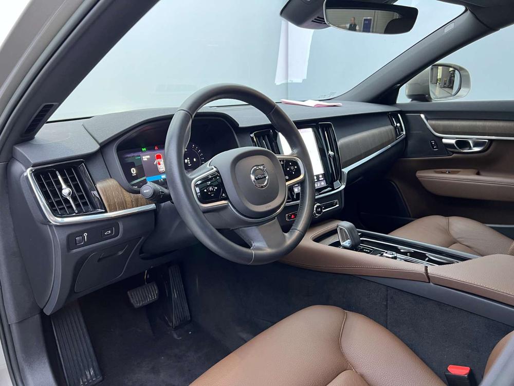 Volvo Volvo V90