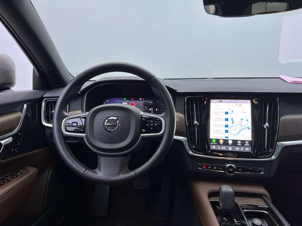 Volvo Volvo V90