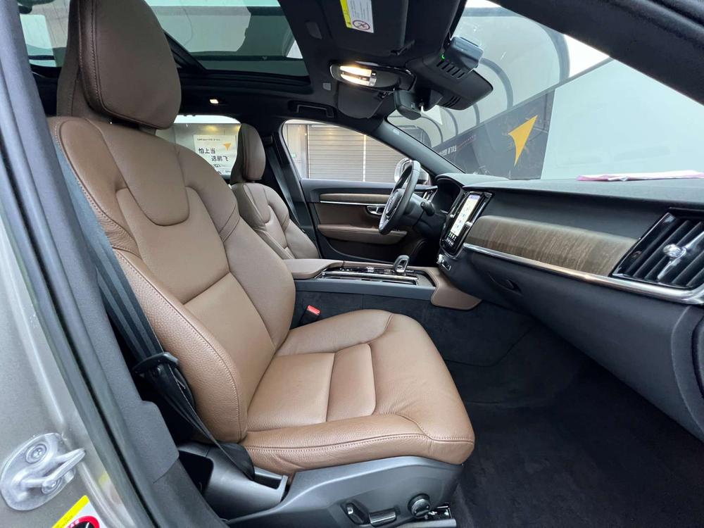 Volvo Volvo V90