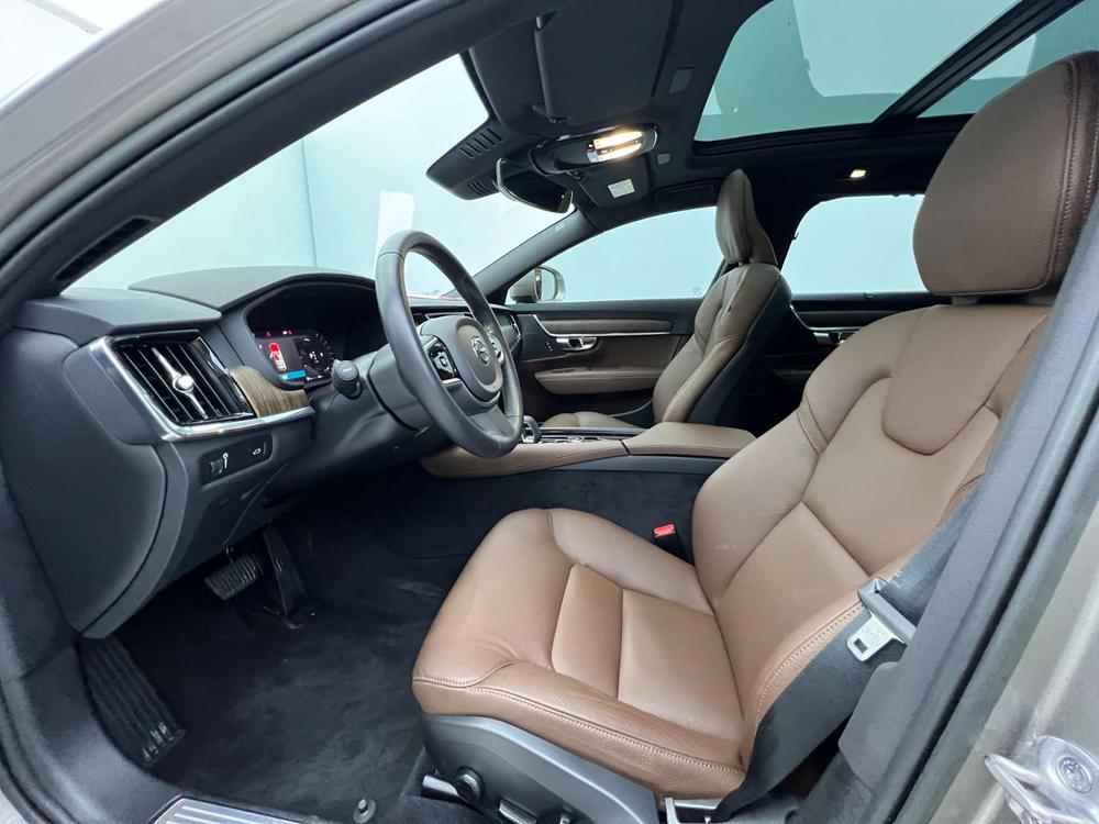 Volvo Volvo V90
