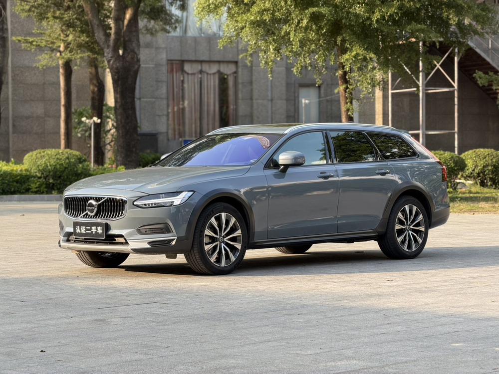 Volvo Volvo V90