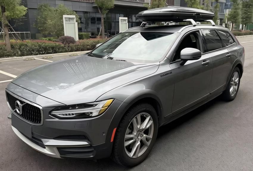 Volvo Volvo V90