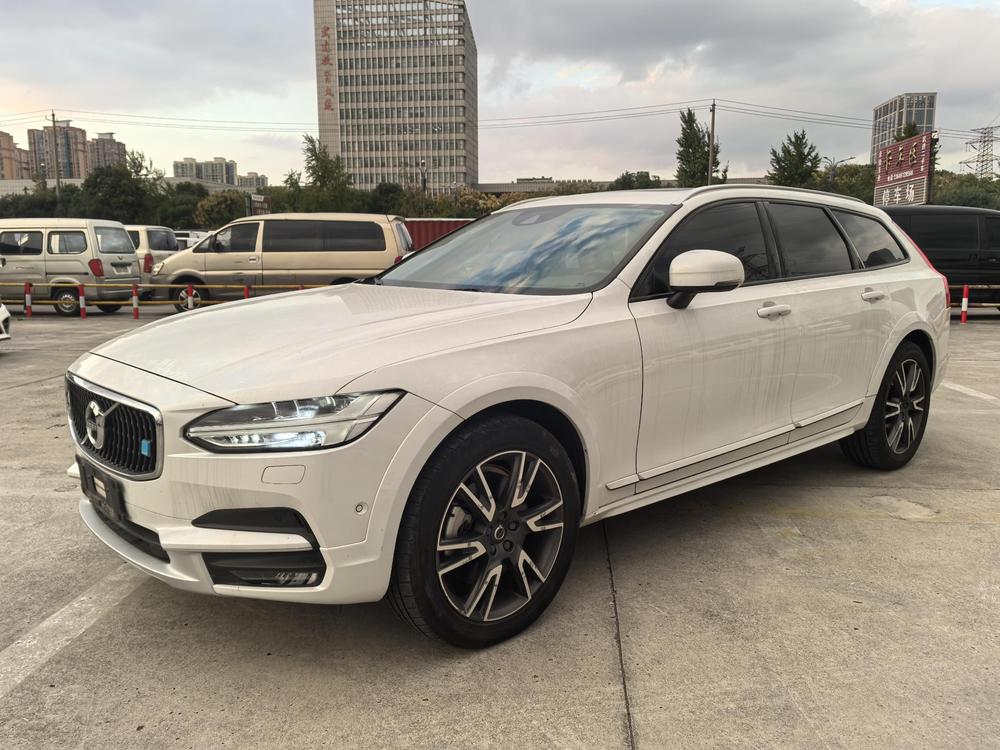Volvo Volvo V90