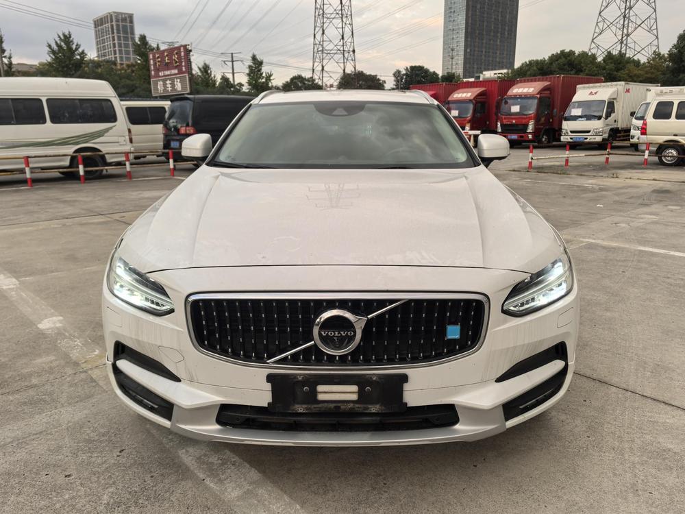 Volvo Volvo V90