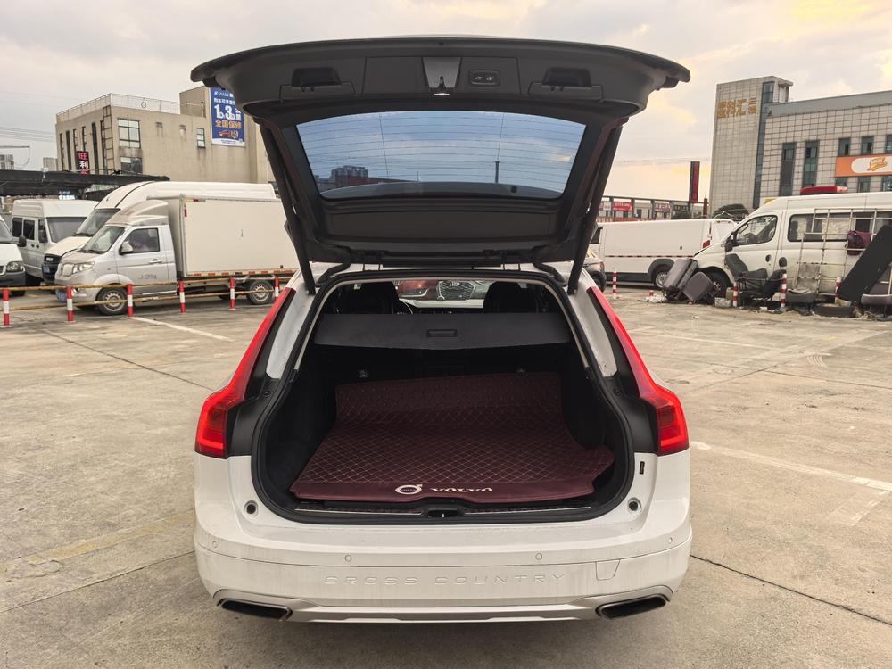 Volvo Volvo V90