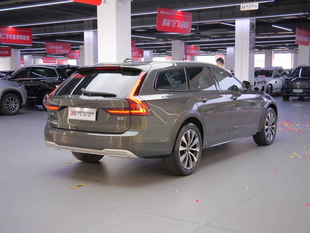 Volvo Volvo V90