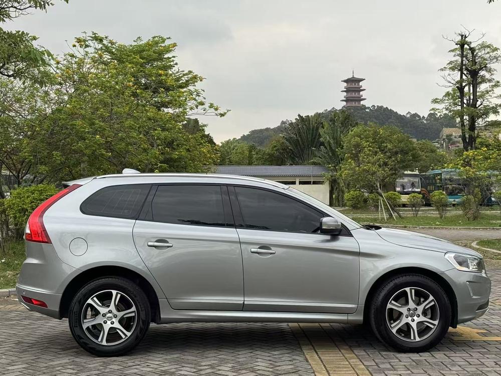 Volvo Volvo XC60 (Import)