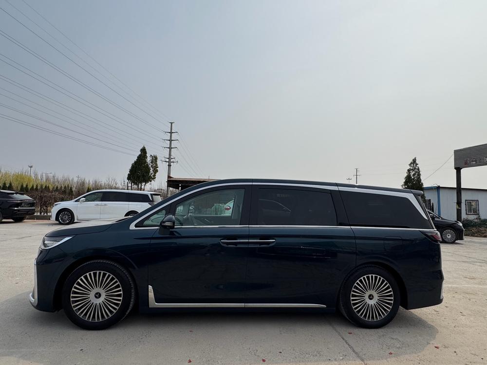 Voyah Voyah Dreamer PHEV
