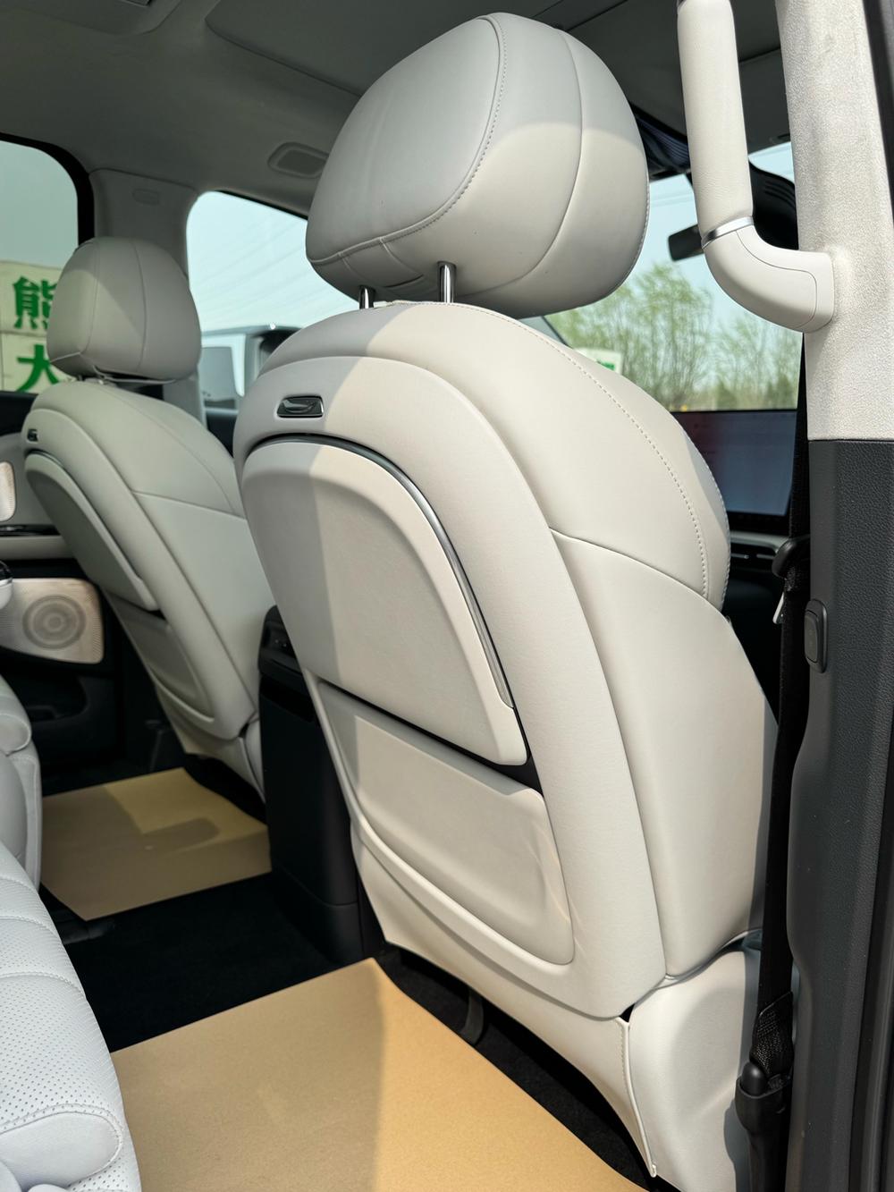 Voyah Voyah Dreamer PHEV