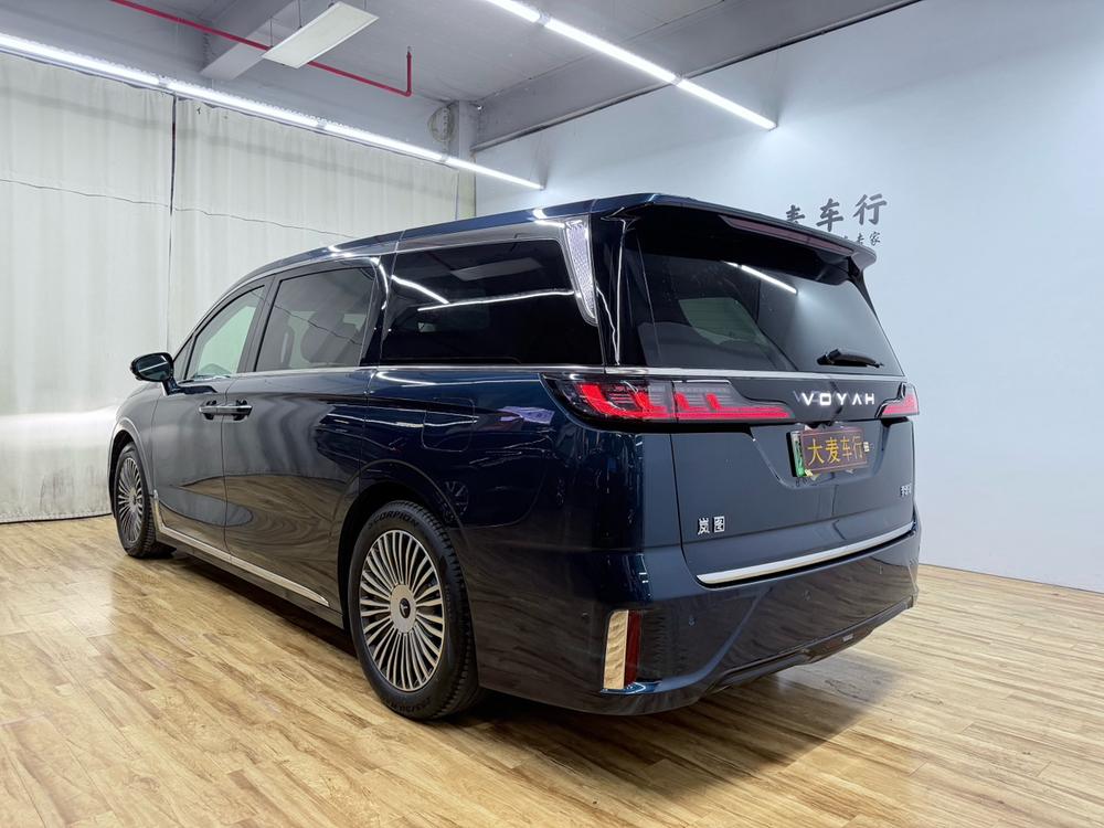Voyah Voyah Dreamer PHEV