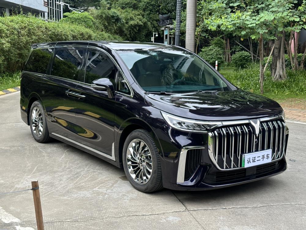 Voyah Voyah Dreamer PHEV