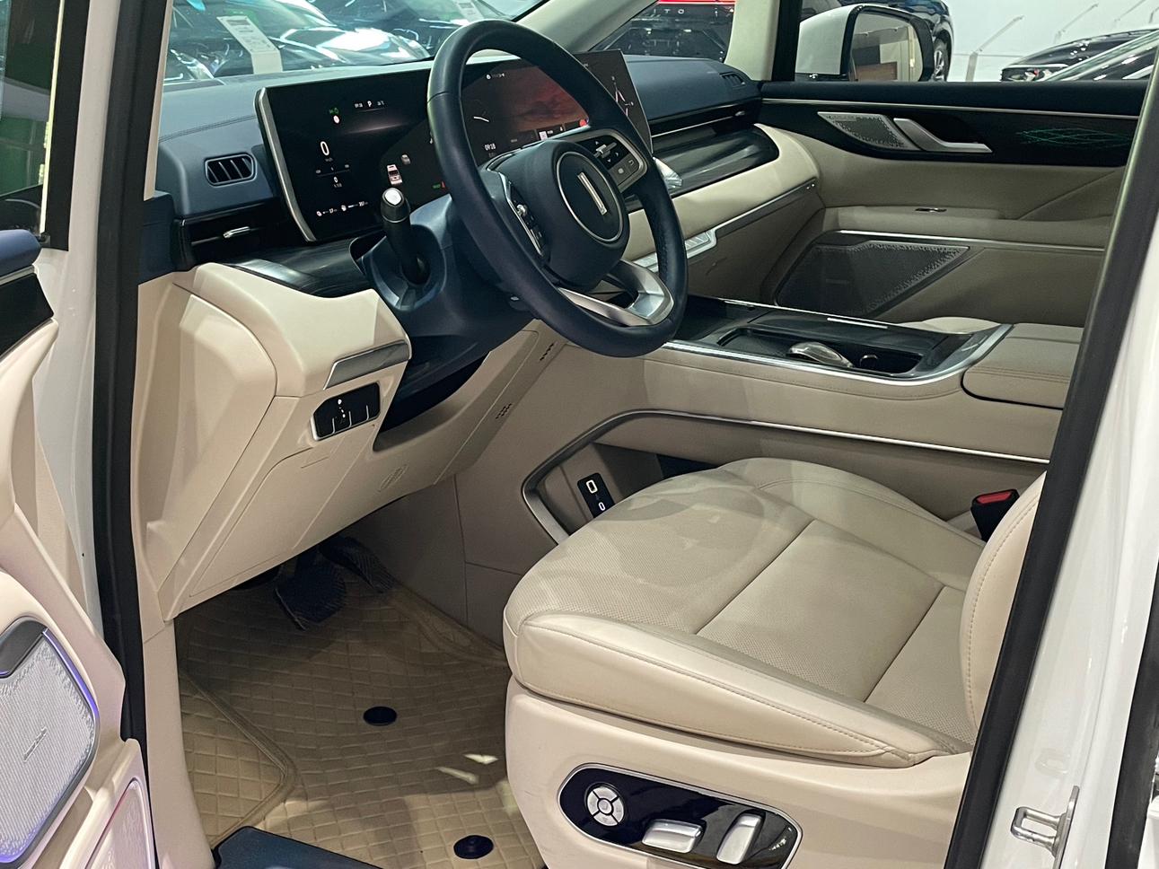 WEY 高山 PHEV