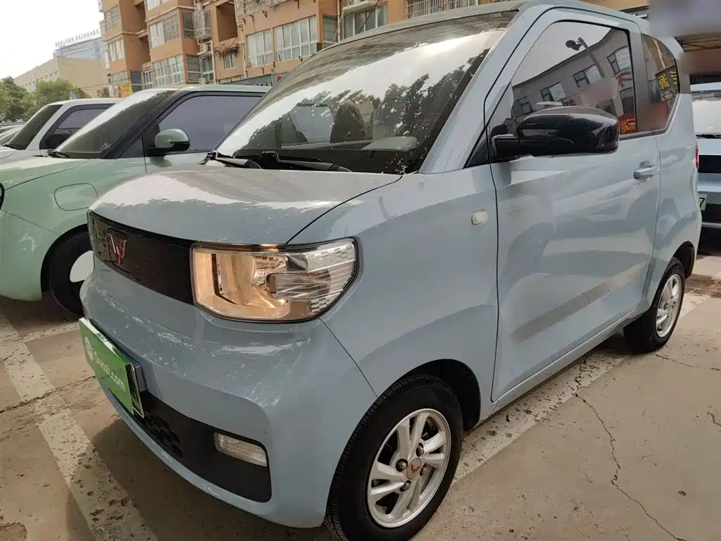 Wuling MINIEV
