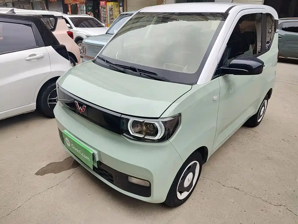 Wuling MINIEV