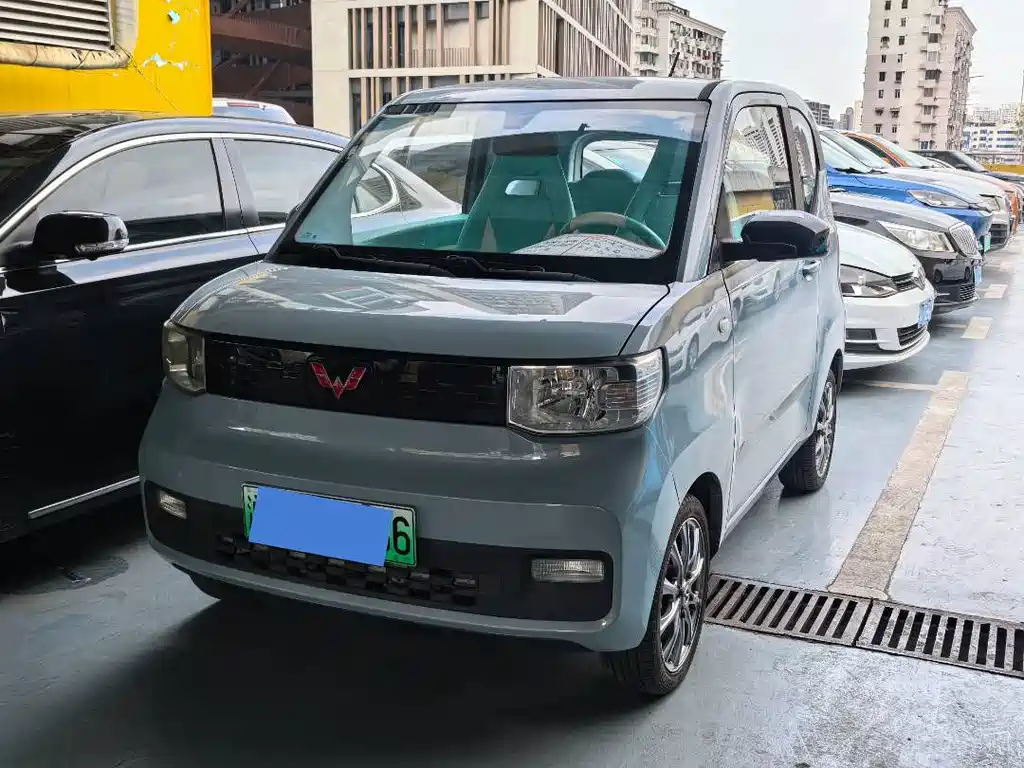 Wuling MINIEV