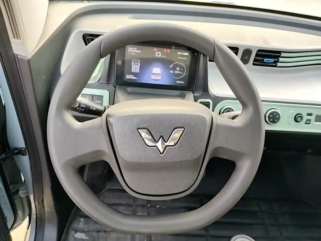 Wuling MINIEV