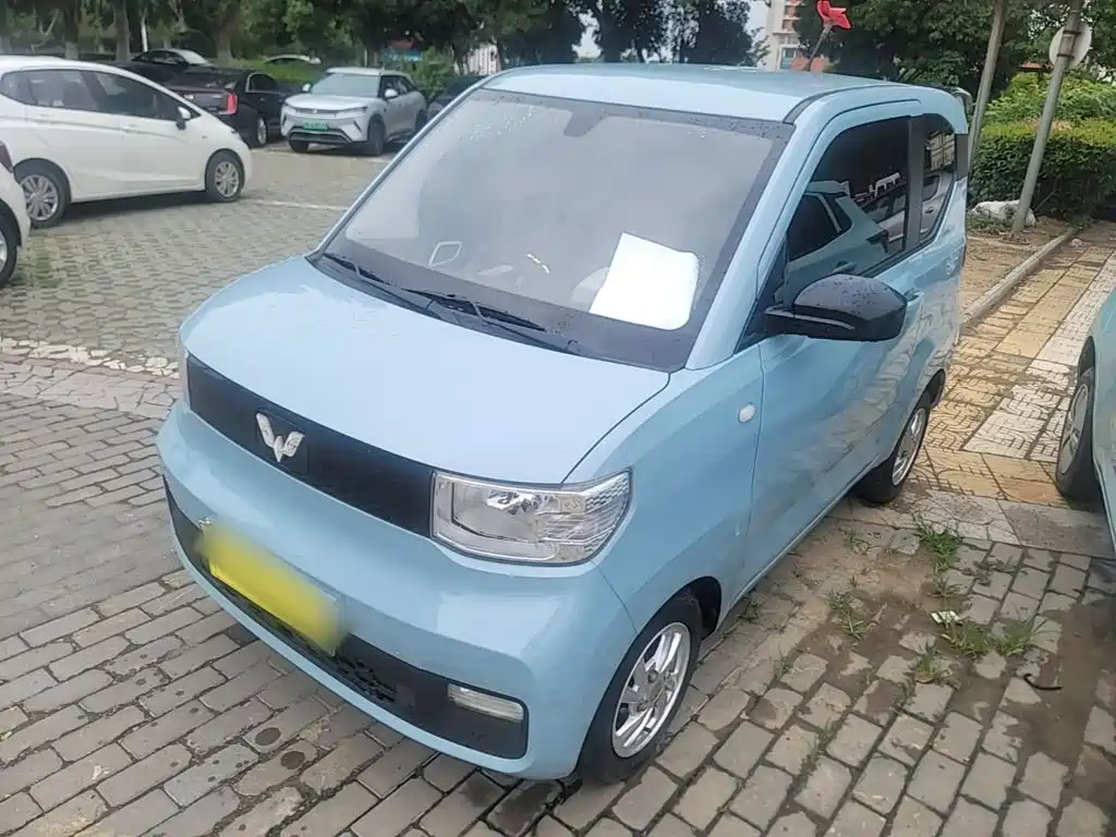 Wuling MINIEV