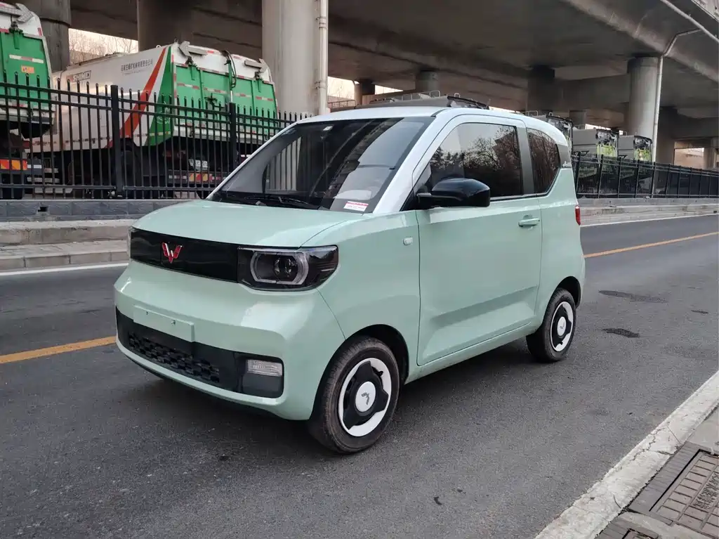 Wuling MINIEV