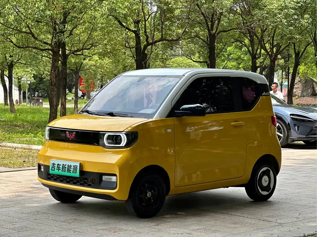 Wuling MINIEV